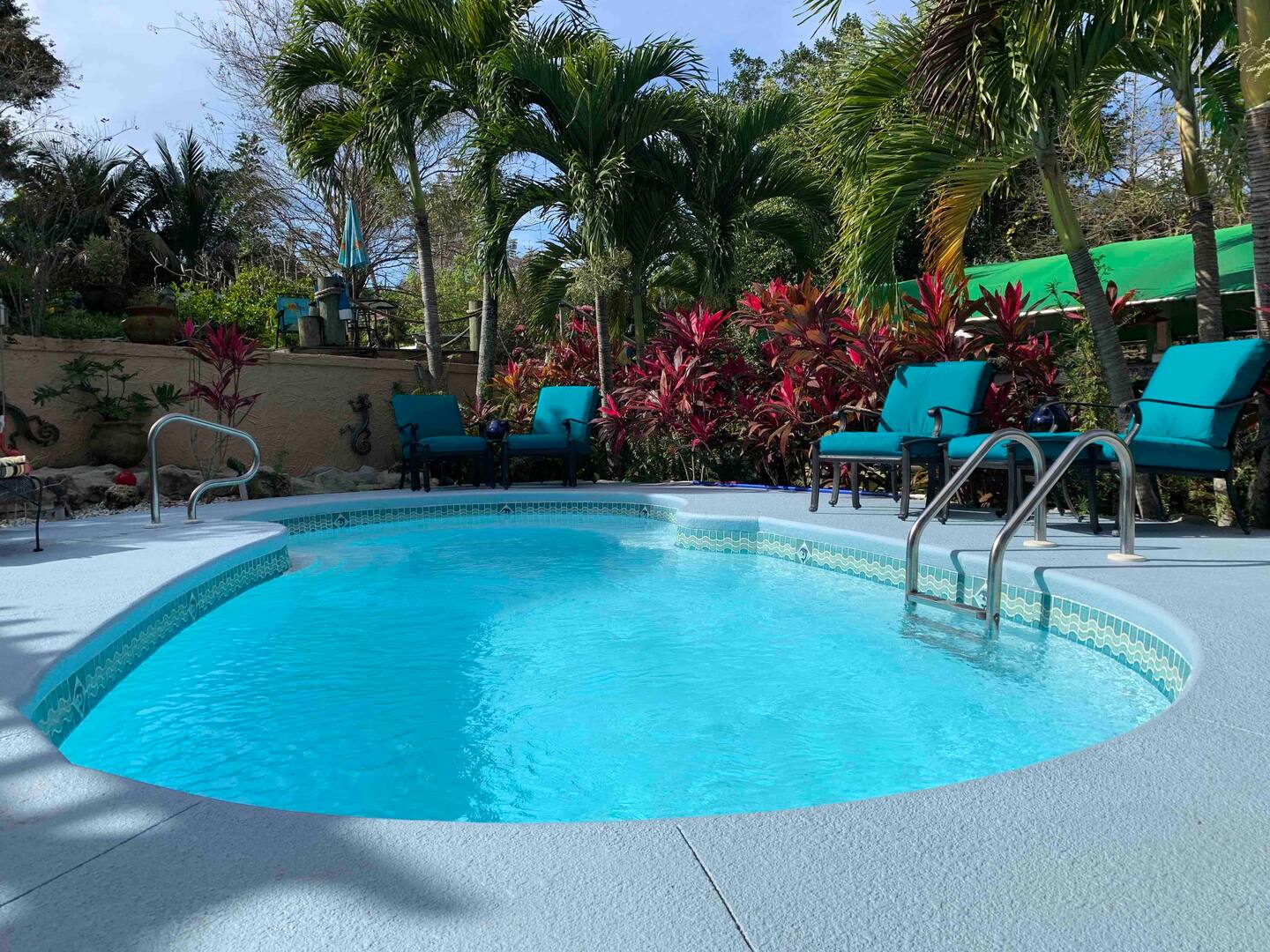 Fort Myers Canal Paradise Home in Fort Myers